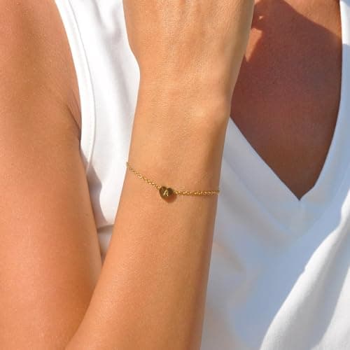 GIFT4U Gold Plated Initial A-Z Heart Bracelet for Women