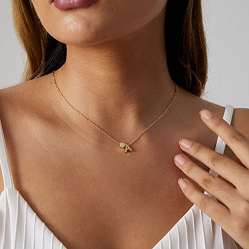VIROMY Gold Initial Heart Necklace for Women Dainty 14K Gold Plated Pendant Jewelry