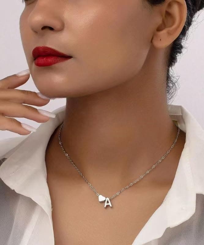 Tiny Gold Heart Initial Necklace - Personalized Mom's Gift for Women